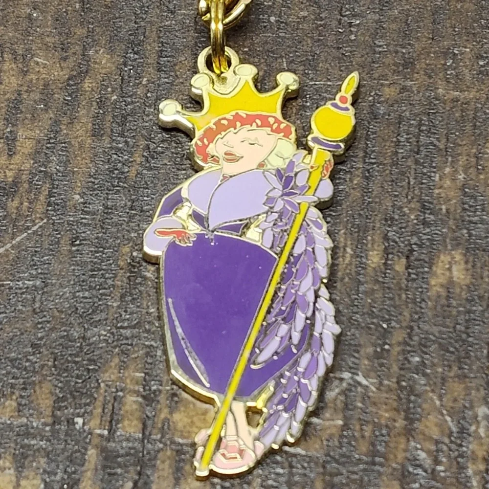 2004 Queen Red Hat keychain crown purple gold royality inspire encourage support